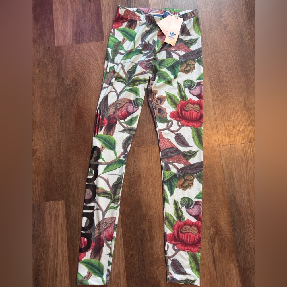 NWT Adidas Battle of the Birds Leggings
